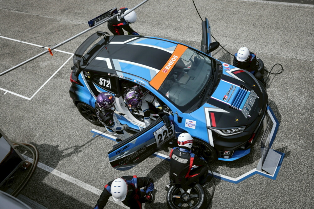 ktms-r4-009.jpg
